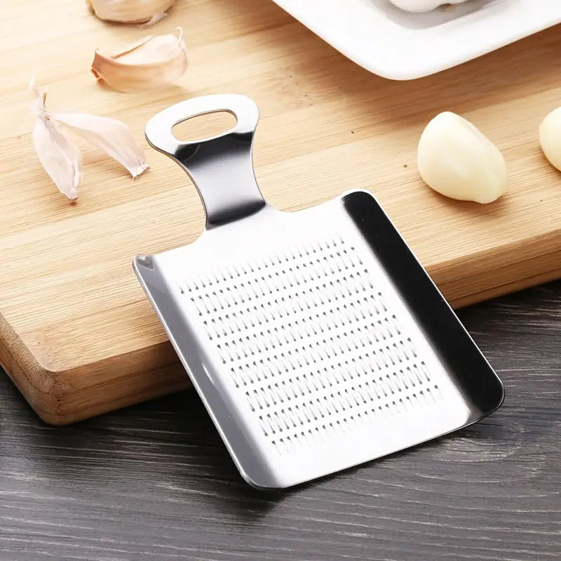 Stainless Steel Garlic Grater And Vegetable Grinder